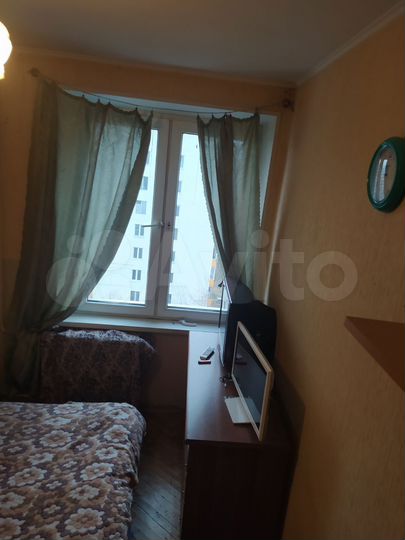 Комната 10 м² в 2-к., 11/12 эт.