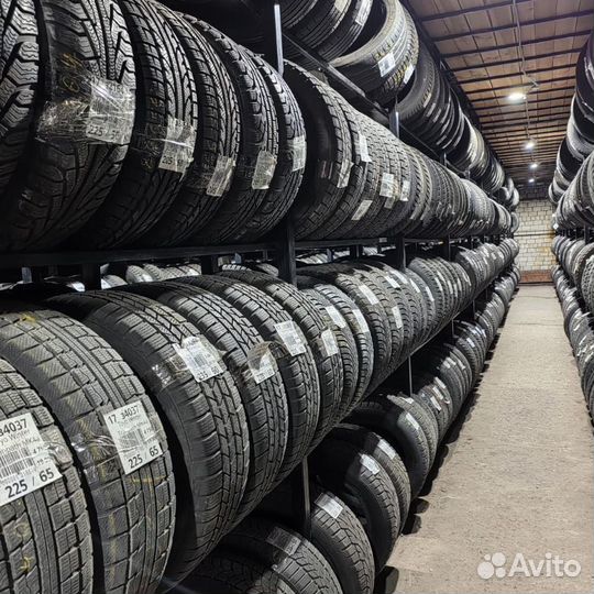 Nokian Tyres Hakkapeliitta 7 SUV 225/70 R16 107T