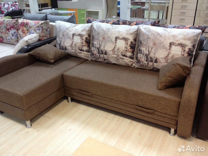 Угловой диван