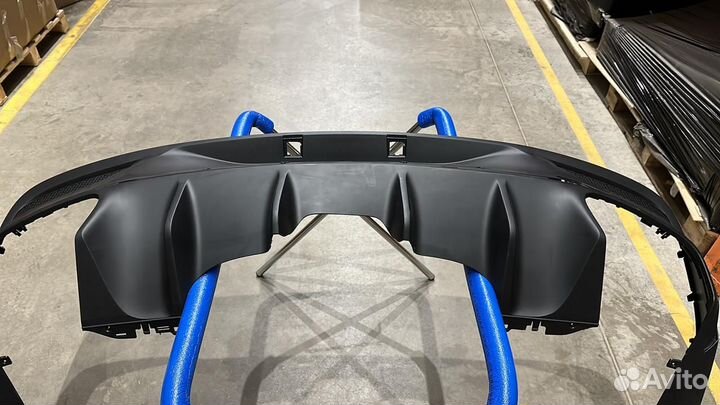 Бампер задний