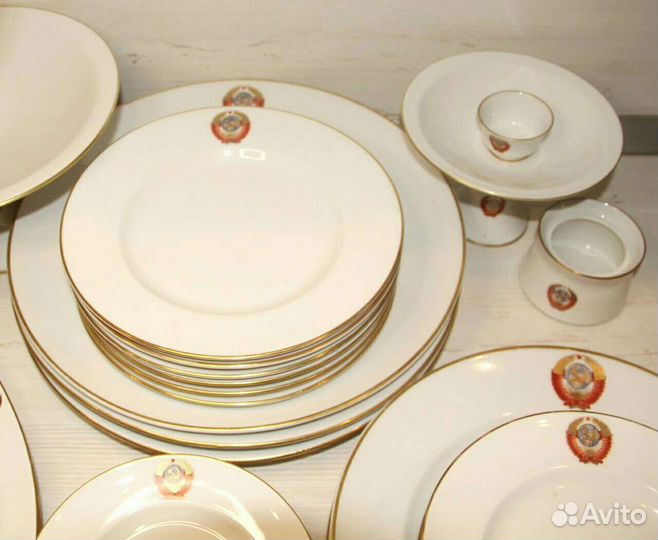 Кремлевский сервиз лфз 50-60гг, 31 предмета, герб