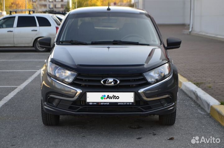 LADA Granta 1.6 МТ, 2018, 30 000 км