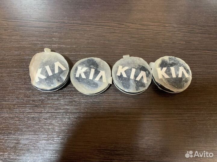 Колпачок ступицы Kia 529603W200