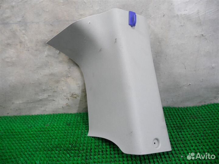 Обшивка правой стойки Citroen Berlingo B9 2011