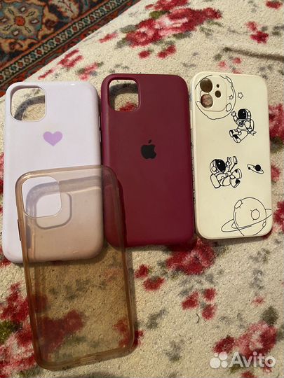 Чехол на iPhone 11