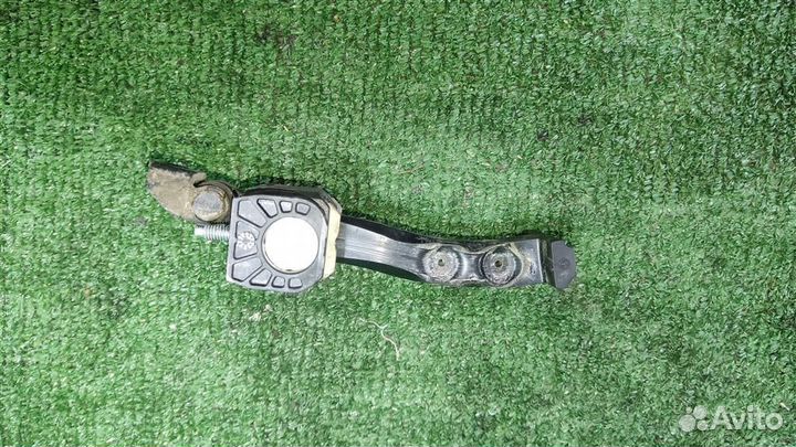 Ограничитель двери задней левой Opel astra H 2010