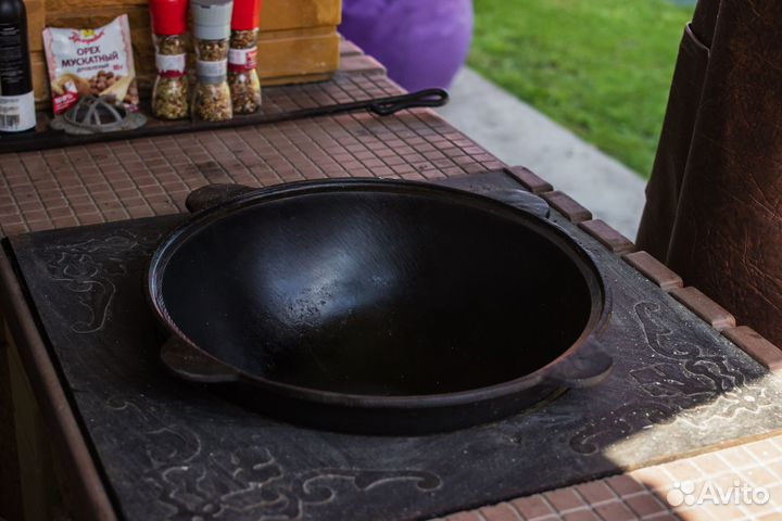 Печь под казан для зоны барбекю