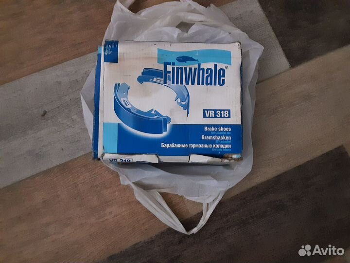Колодки задние тормозные VR318 Finwhale