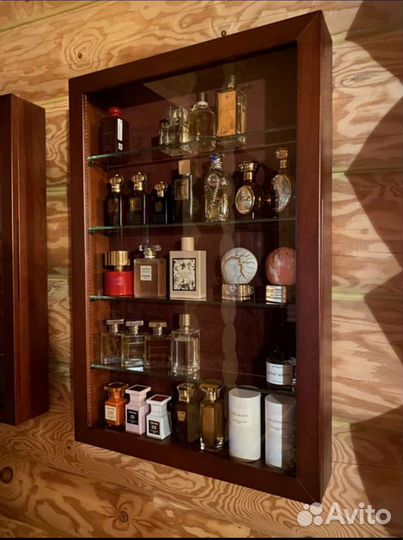 Витрины для коллекции статуэток и т.д