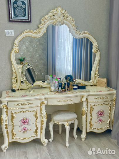 Спальный гарнитур бу