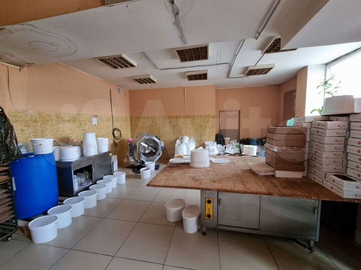 Сдам в аренду 100кв.м (можно 50кв.м )