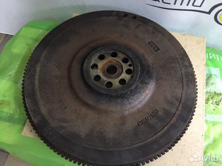 Маховик двигателя 4HG1 Isuzu NQR71 Исудзу