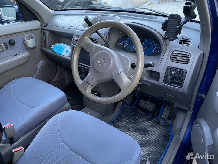 Nissan Cube 1.3 AT, 2000, 327 000 км