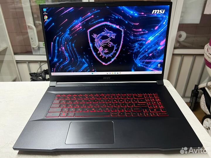 Ноутбук MSI Katana GF76 12UC-258RU 17.3