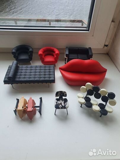 Бронь. Мебель для кукольного домика1/16