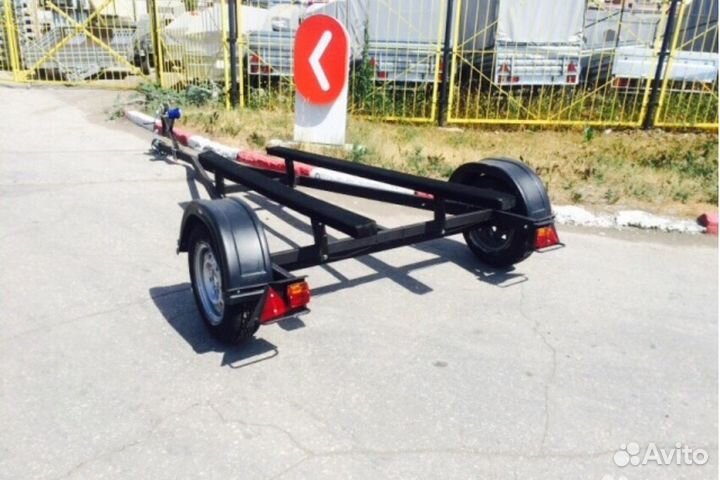 Лодочные Прицепы. Окрашеные с лебедкой