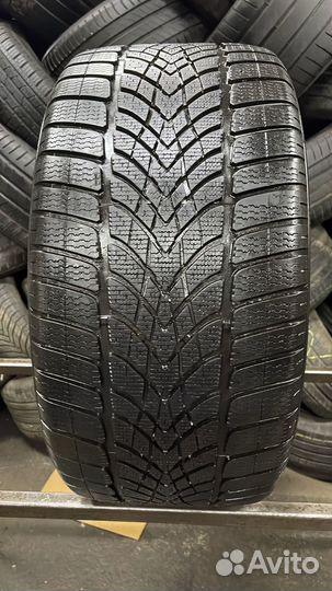 Dunlop SP Winter Sport 4D 285/30 R21