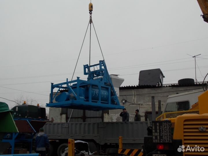 Бетономешалка двухвальная объемом выгрузки 500 л