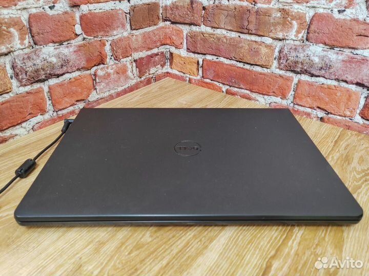Игровой ноутбук Dell Inspiron с win 10, обмен