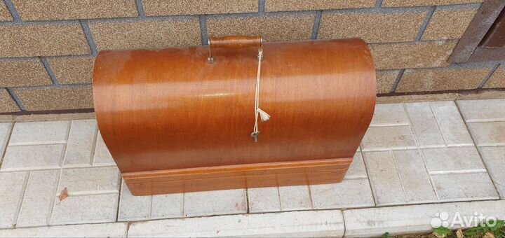 Швейная машинка ручная пмз