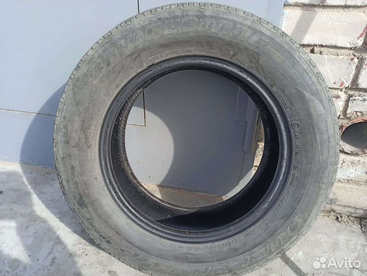 Bridgestone Dueler H/P 215/65 R16