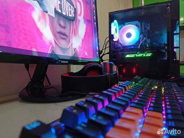 Игровой компьютер в сборе