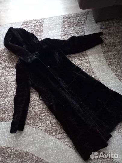 Шуба мутоновая с капюшоном 46 48 размер