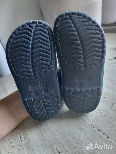 Сабо Crocs SharkLightsClog Акулы C8