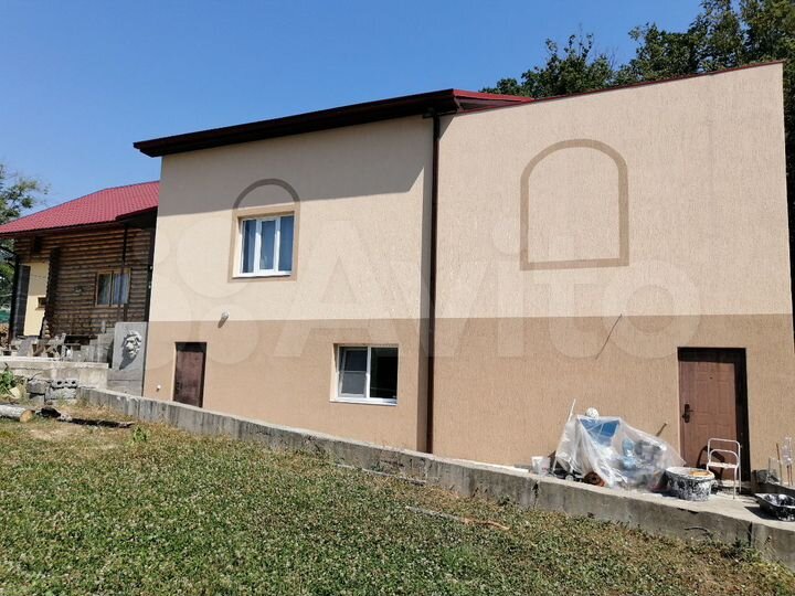 Дом 350 м² на участке 6 сот.