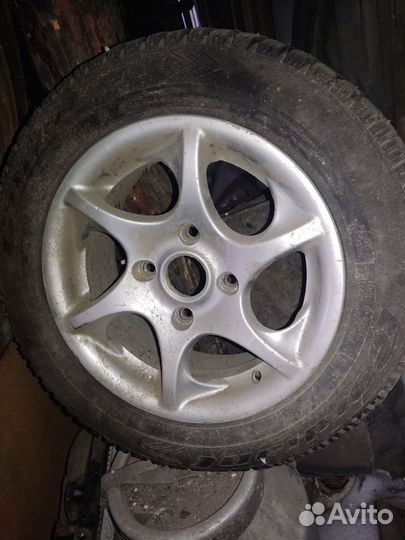 Продам литьё R14 4*114,3