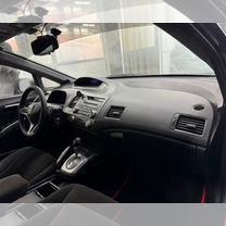 Honda Civic 1.8 AT, 2006, 280 000 км, с пробегом, цена 850 000 руб.