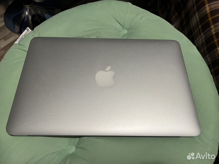 Apple MacBook Air 11 2012