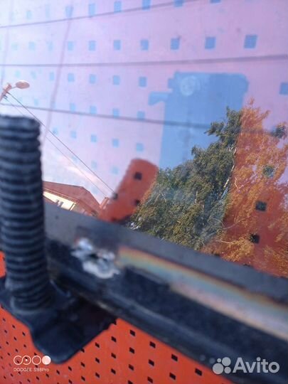 Стекло заднее Hyundai grand starex