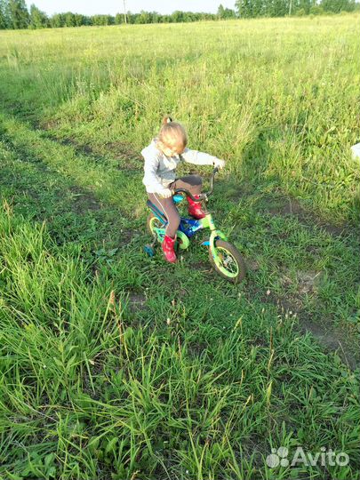 Детский велосипед 4- 7 лет