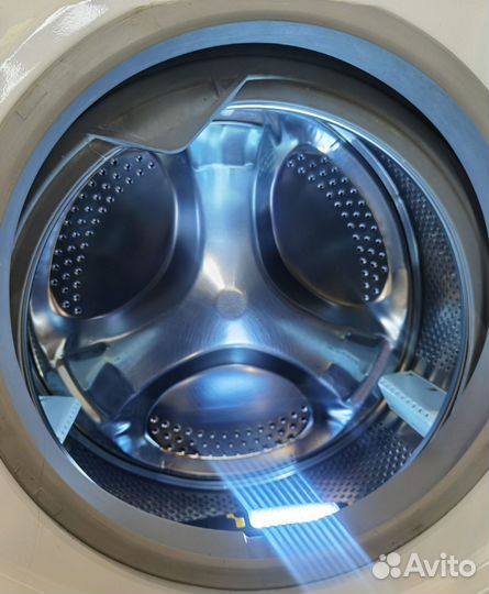 Стиральная машина Аристон 6Кг