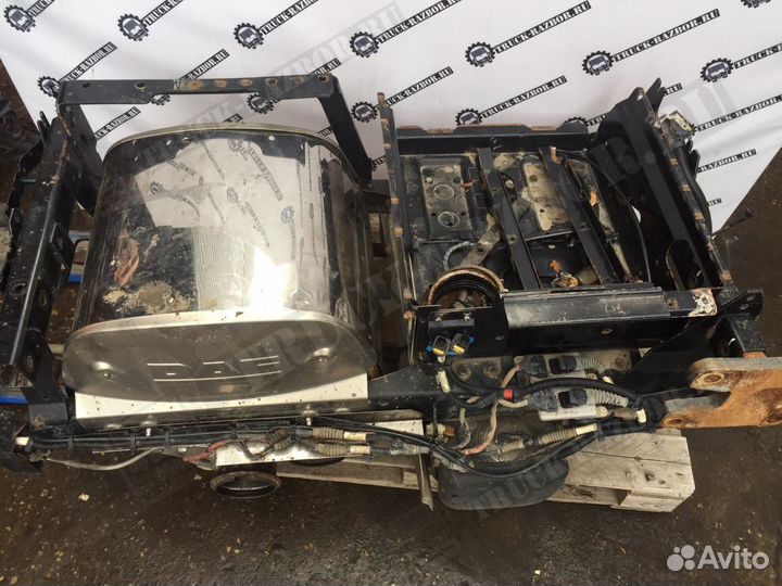 Аккумуляторный ящик в сборе DAF