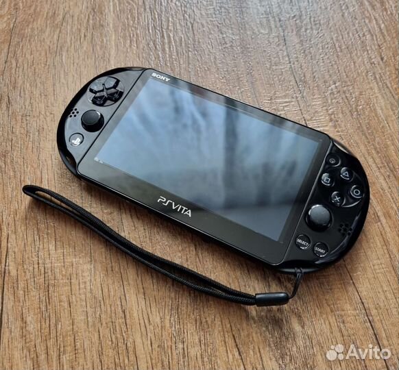 PS Vita Slim PCH-2008 16Gb (Прошитая)
