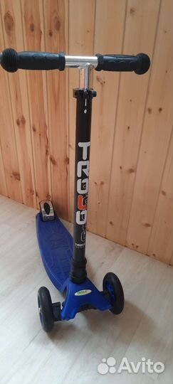 Самокат трехколесный trolo