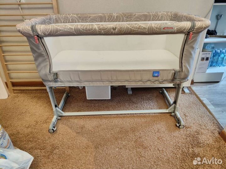 Детская кровать манеж