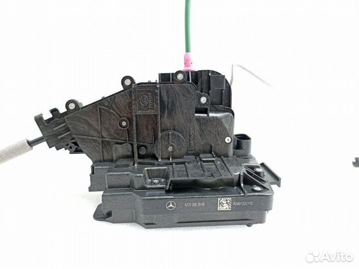 Замок двери передний левый Mercedes-Benz E-Class