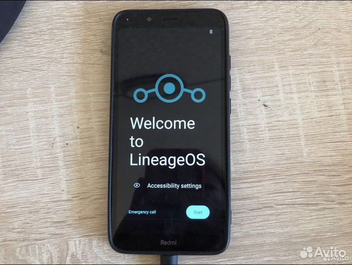 Телефон