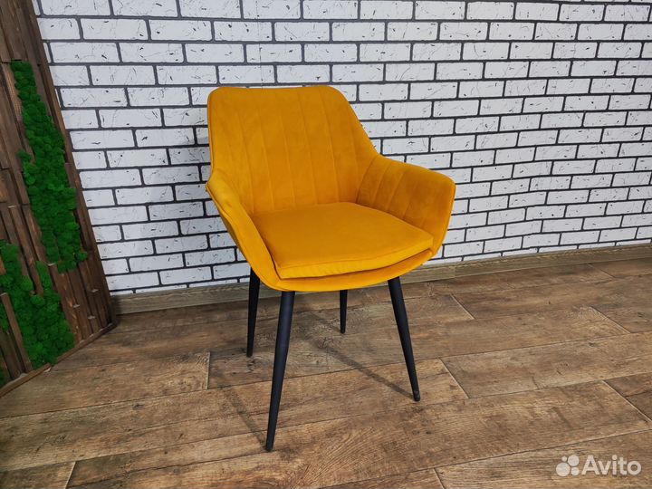 Стулья и кресла для кафе