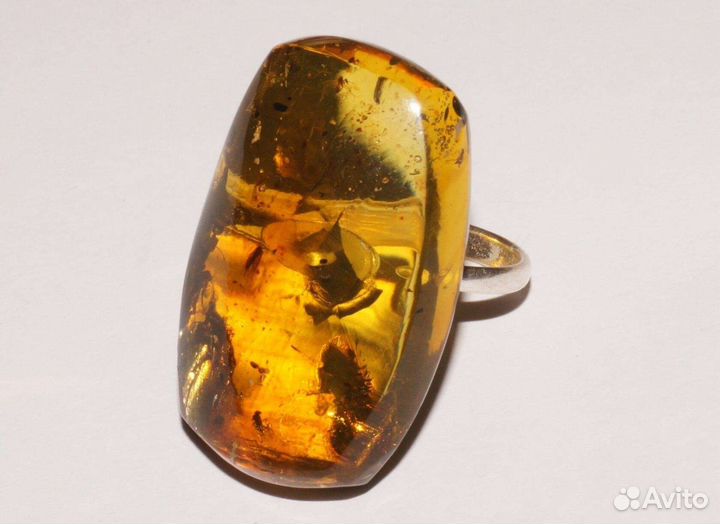 Кольцо с янтарём. Янтарный перстень