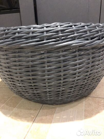 Корзина плетеная из ротанга 40 литров