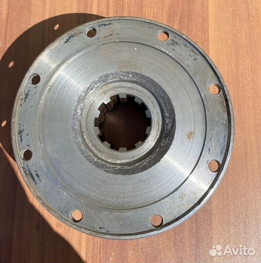 Фланец ямз кпп