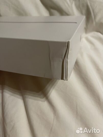 Коробка от iPad(2019) 128gb wi-fi silver+чек