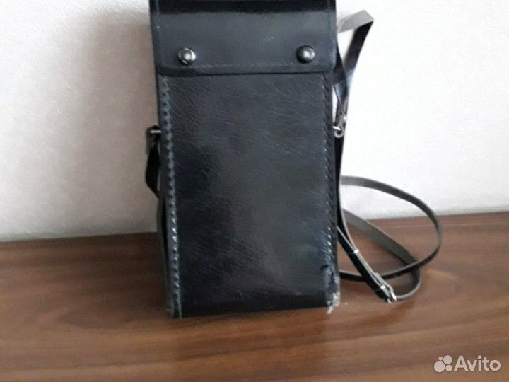 Винтажная кинокамера