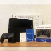 Sony PS4 + FIFA 24, UFC 4 (180 игр)