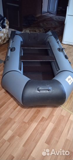 Резиновая лодка под мотор