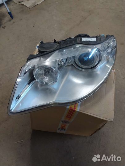 Фара левая volkswagen touareg 2 левая
